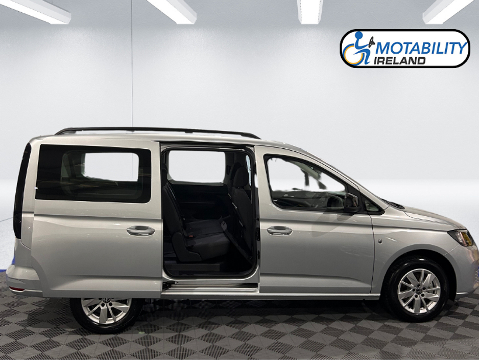 2026 Volkswagen Caddy Maxi Life Wheelchair Accessible Taxi €69,995