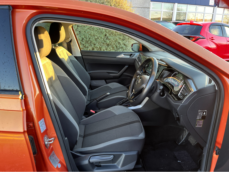2018 Volkswagen Polo HIGHLINE AUTOMATIC 1.0 PETROL //HIGH SPEC//LOW MILES//ADAPTIVE CRUISE CONTROL//CARPLAY//REVERSE CAMERA//KEYLESS ENTRY// €14,950