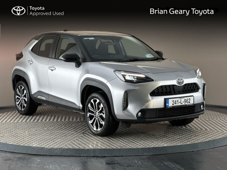 2024 Toyota Yaris Cross LunaSport Hybrid €30,950