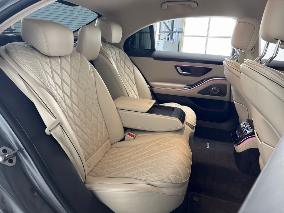 2022 Mercedes-Benz S Class 580 E LWB AMG LINE**BURMESTER SOUND SYSTEM**FRONT ELECTRIC HEATED SEATS**REAR HEATED SEATS**CREAM LEATHER INTERIOR**AMBIENT LIGHTING**20" ALLOYS**REVERSE CAMERA**ELECTRIC TAILGATE**WIRELESS CHARGING** €84,995