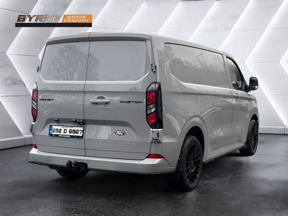 2025 Ford Transit Custom 280S Limited 2.0TD136 6.2 A8FW €39,000