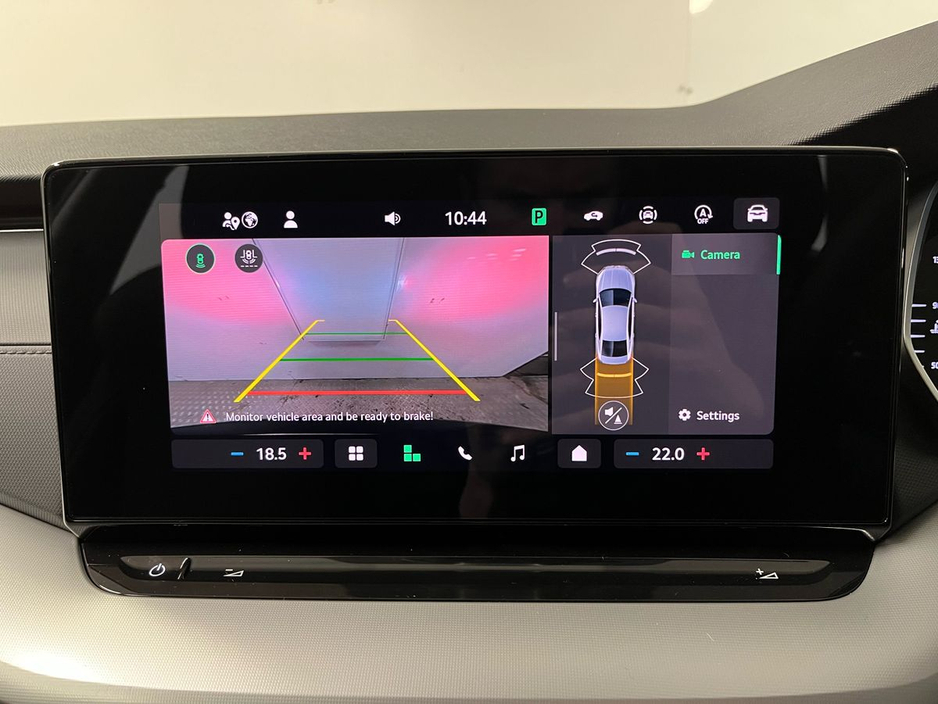 2025 Skoda Octavia Selection 2.0TDI 115BHP - Reversing Camera - Climate Control - Cruise Control - Apple CarPlay/Android Auto - Auto Lights/Wipers €32,950