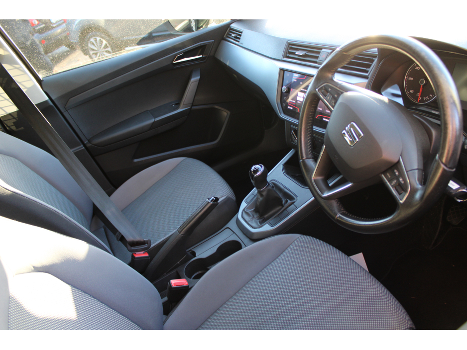 2020 SEAT Arona COMMERCIAL VAN 1.6 TDI 95BHP SE 5DR €11,350