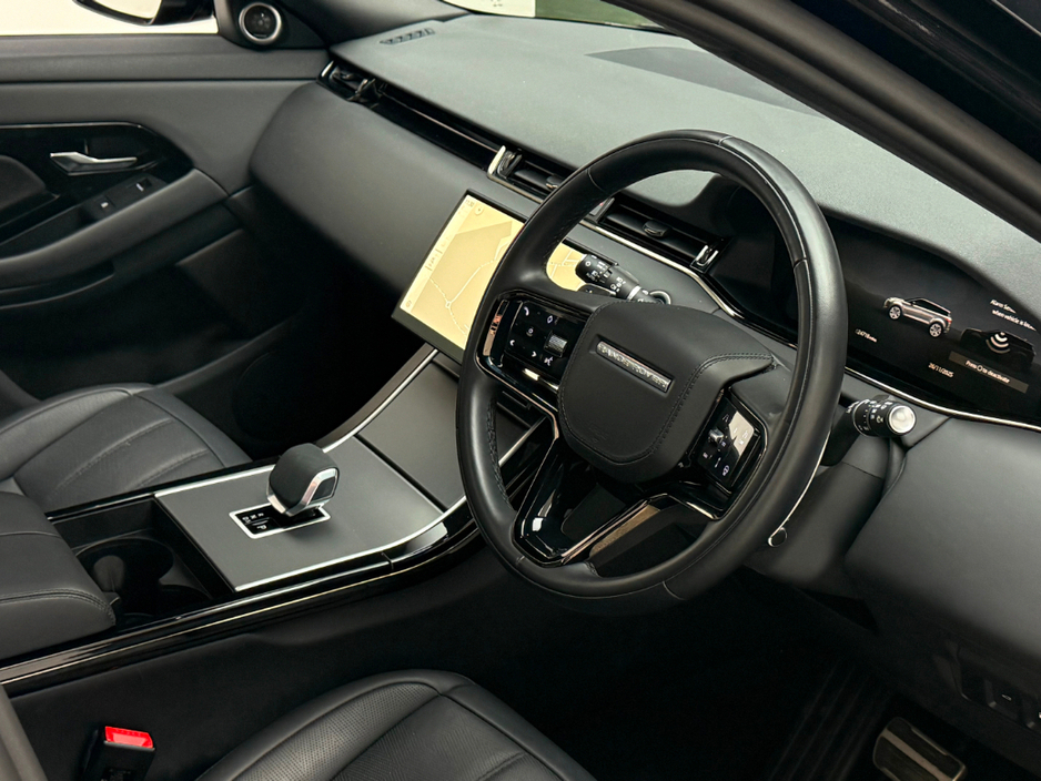 2024 Land Rover Range Rover Evoque HSE DYNAMIC P300E *HUGE SPEC* €52,990