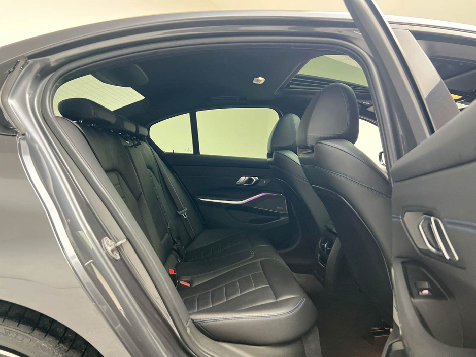 2021 BMW 3 Series 330E M SPORT *SUNROOF* €31,990