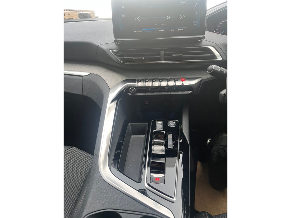 2025 Peugeot 5008 1.5 BlueHDi 130bhp Allure Auto