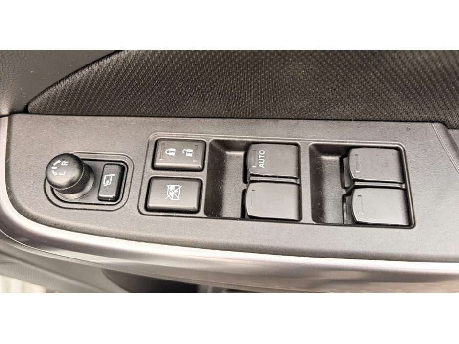 2022 Suzuki Swift SZ5 HYBRID  1.2 REVERSING CAMERA ,  UP TO 6 YEARS WARRANTY  5DR €16,450