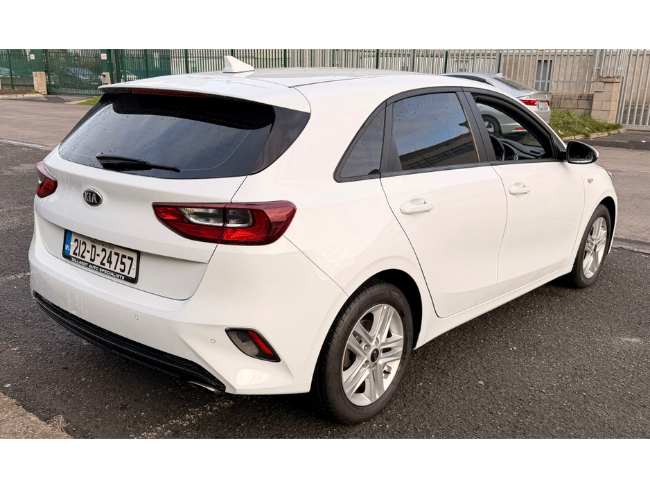 2021 Kia Ceed COMMERCIAL €12,154