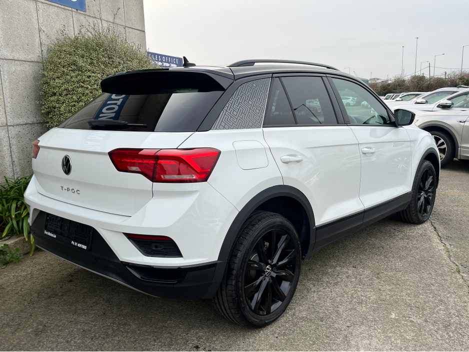 2022 Volkswagen T-Roc STLYE BLACK PACK AUTOMATIC 1.5 PETROL //LOW MILES//HIGH SPEC//KEYLESS ENTRY//ADAPTIVE CRUISE CONTROL//REVERSE CAMERA// €29,950