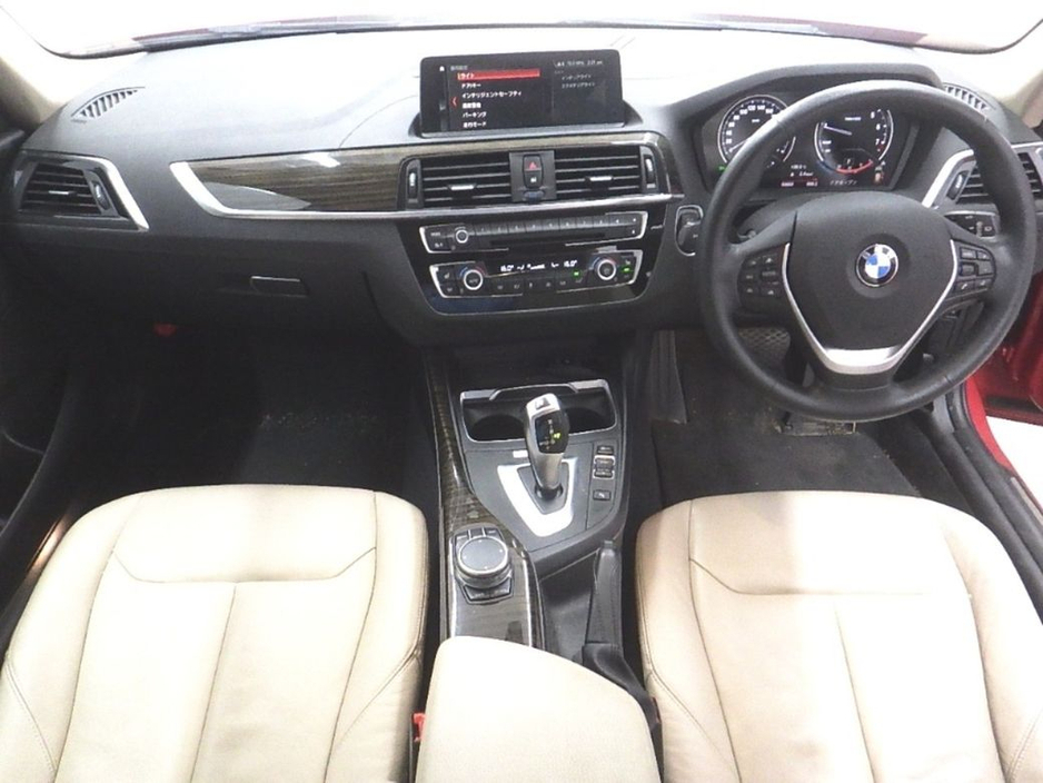 2019 BMW 1 Series 118I - BEIGE FULL LEATHER - FACTORY ALLOYS - HEATED SEATS €19,950