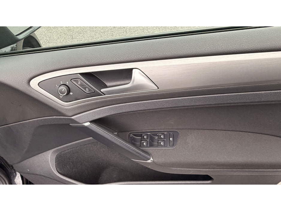 2014 Volkswagen Golf 1.2 TSI DSG EST 110HP BMT Comfortline €12,750