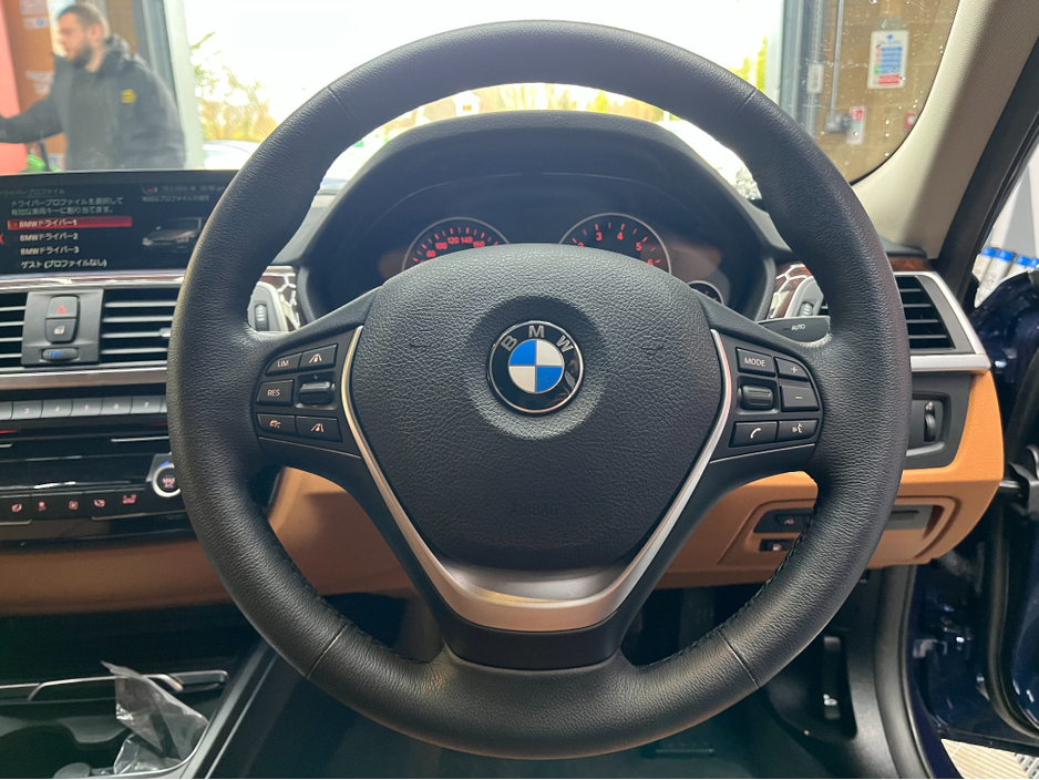 2018 BMW 3 Series €23950 BMW 330E LUXURY iPERFORMANCE 2.0 AUTOMATIC / CRUISE CONTROL / REVERSE CAMERA & PARKING SENSORS / ELECTRIC MEMORY & HEATED SEATS €23,950