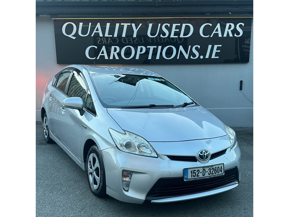 2015 Toyota Prius DAA-ZVW30 AUTO//COMES WITH 1 YEARS TAX// €9,950
