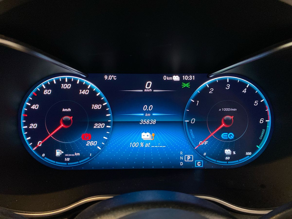 2023 Mercedes-Benz GLC Class GLC 300 de 4MATIC AMG Line | Reversing Camera, Parking Assistance, Heated Seats €55,950