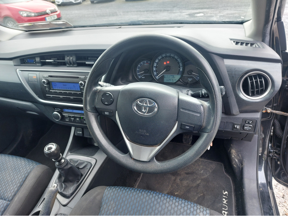 2015 Toyota Auris 1.4 D-4D TERRA NG 4DR 5DR €8,500