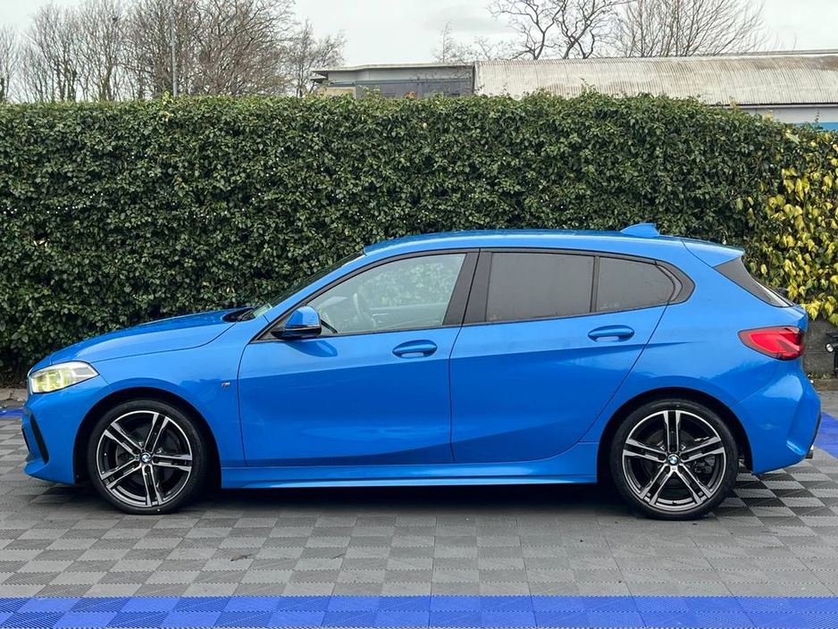 2020 BMW 1 Series 118D M-SPORT 2.0 AUTO // VERY LOW MILEAGE // SUEDE M-SPORT INTERIOR // REVERSE CAMERA // WIRELESS CHARGING BAY €27,950