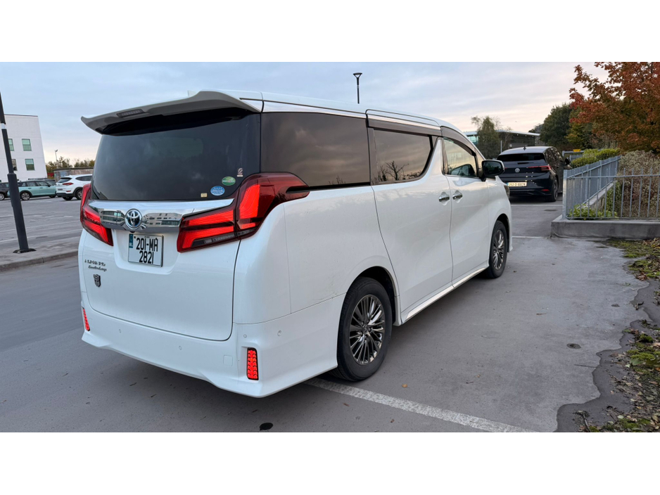 2020 Toyota Alphard 2020 / 2.5 PETROL HYBRID / AUTO €61,999