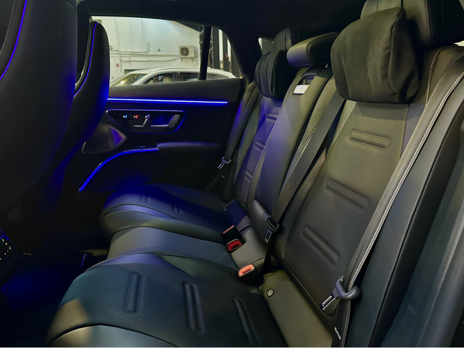 2023 Mercedes-Benz AMG EQS 53 AMG 4MATIC MEGA SPEC €99,950