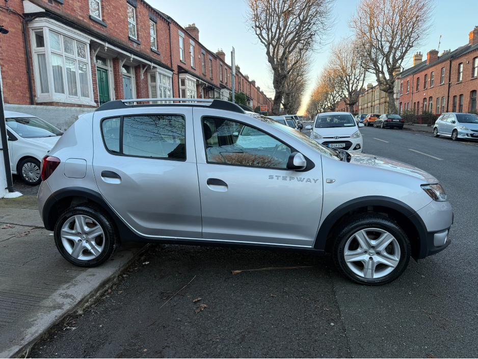 2016 Dacia Sandero Stepway 1.5dci Signature, New Nct 01/2028, New Timing Belt, Bluetooth, Cruise Control, A/C, Ideal Family Car, Very Reliable Hatchback, Service & Warranty Included, SIMI Dealer, €6,950