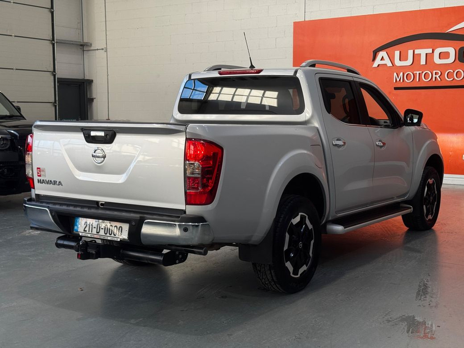 2021 Nissan Navara DCI TEKNA #27 €24,950