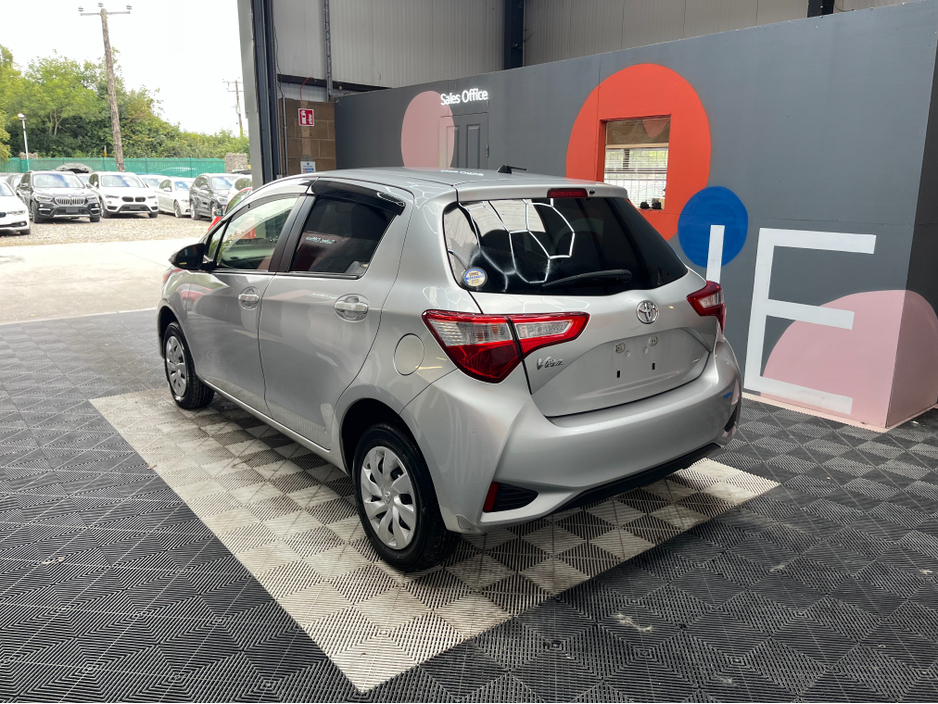 2018 Toyota Vitz €10950! TOYOTA VITZ YARIS AUTOMATIC 1.3 PETROL / 81k KMs / REVERSE CAMERA & MORE €10,950