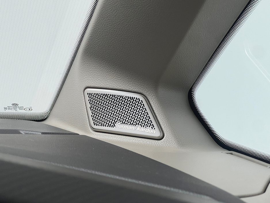 2023 Volkswagen Multivan STYLE 1.4 PHEV DSG *7 SEATER* €62,990