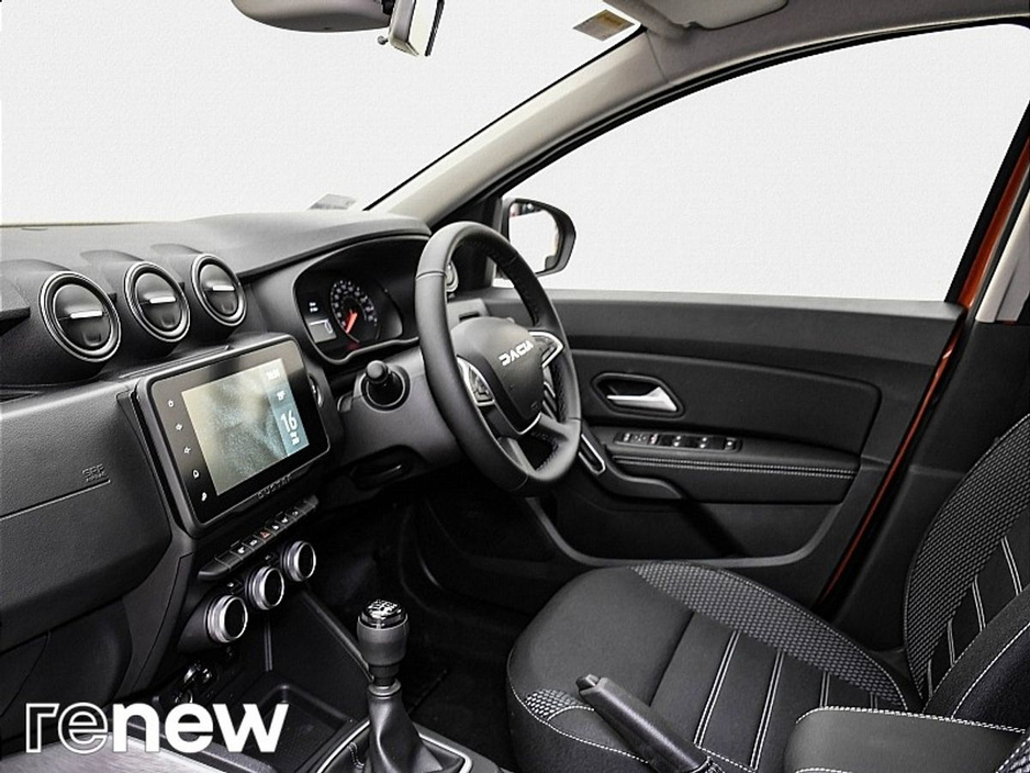 2023 Dacia Duster 1.0 TCe 90 Journey €22,490