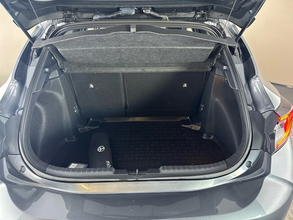 2024 Toyota Corolla HYBRID LUNA SPORT H/B €30,950