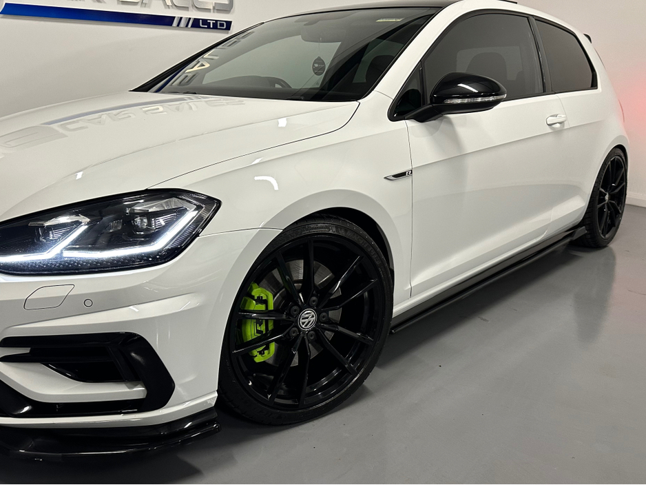 2018 Volkswagen Golf R TSI S-A DSG €34,750