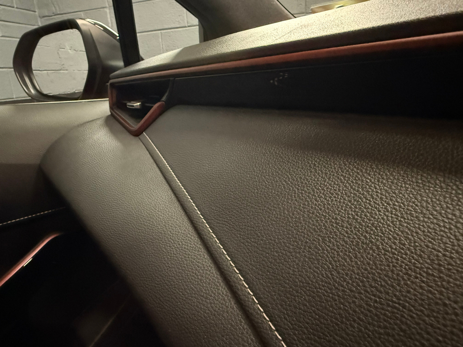 2019 Toyota Corolla 1.8 Hybrid Luna Sport Hatchback €18,900