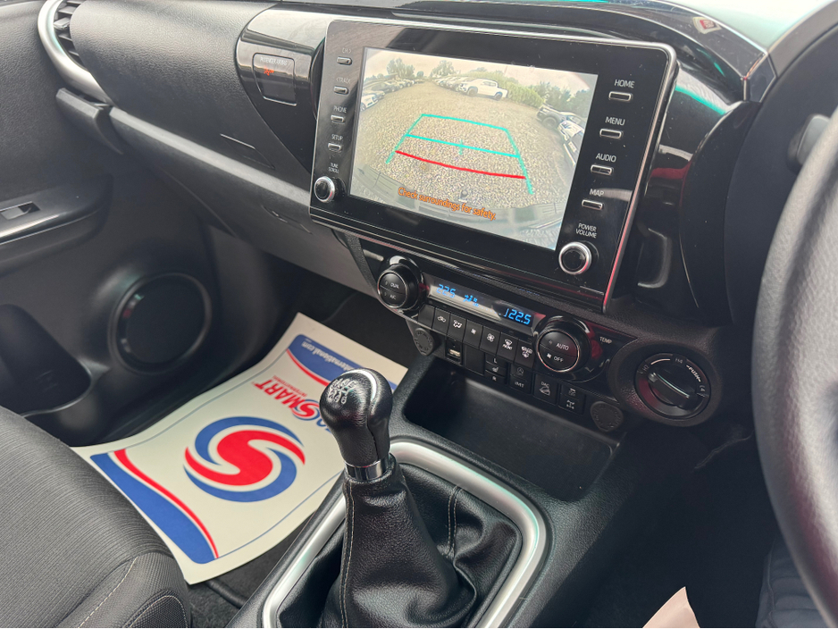 2023 Toyota Hilux *NO VAT* 2.8 SR5 DOUBLE CAB 4DR #300 €45,999