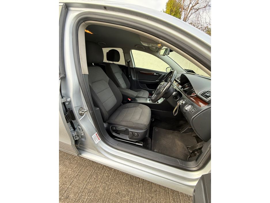 2014 Volkswagen Passat CL 1.6 TDI MANUAL 6SPEED FWD BLUEMOTION 105HP 4DR €4,850