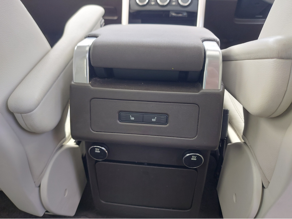 2017 Land Rover Discovery 2.0 SD4 HSE 240PS 7 €29,950