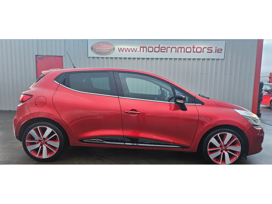 2016 Renault Clio automatic 1.2 dynamique s 5sr low kms €9,995