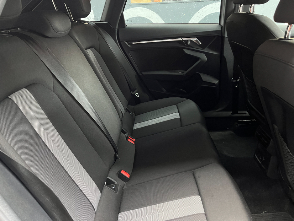 2023 Audi A3 2023 AUDI A3 SPORTBACK 30TFSI 1.0 AUTOMATIC / CRUISE CONTROL / REVERSE CAMERA / HEATED SEATS / PADDLE SHIFTERS