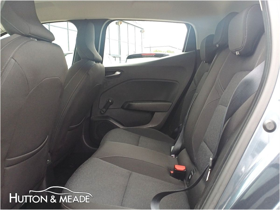 2022 Renault Clio Dynamique Edition 1.0 Petrol 5dr €15,999