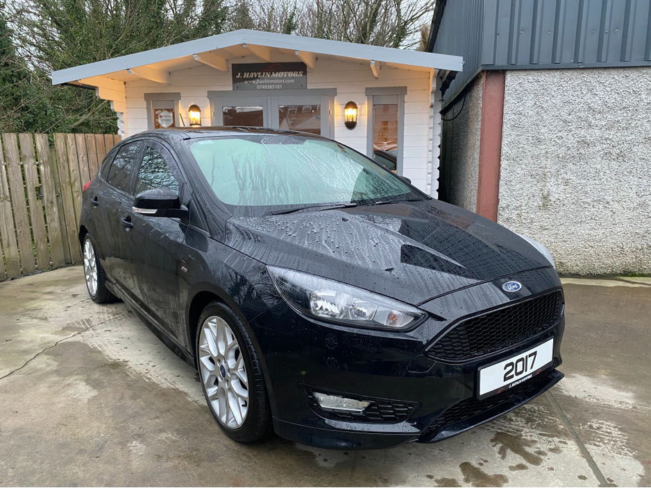 2017 Ford Focus 1.5 ST-LINE TDCi 120 €13,995