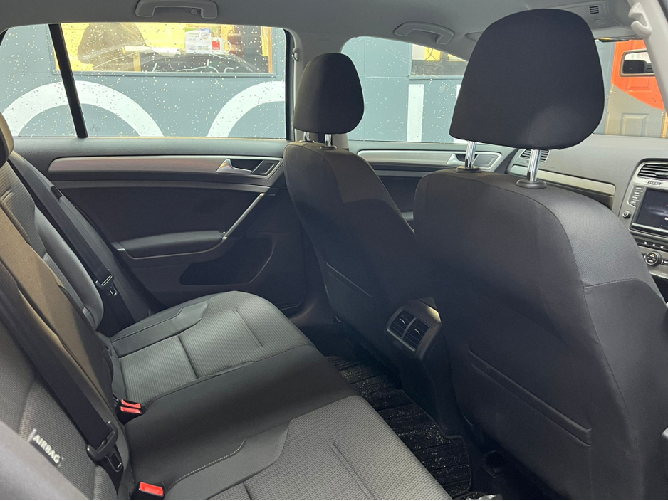 2016 Volkswagen Golf €15950 VW Golf Automatic 1.2  - 68k kms - Reverse Camera €15,950