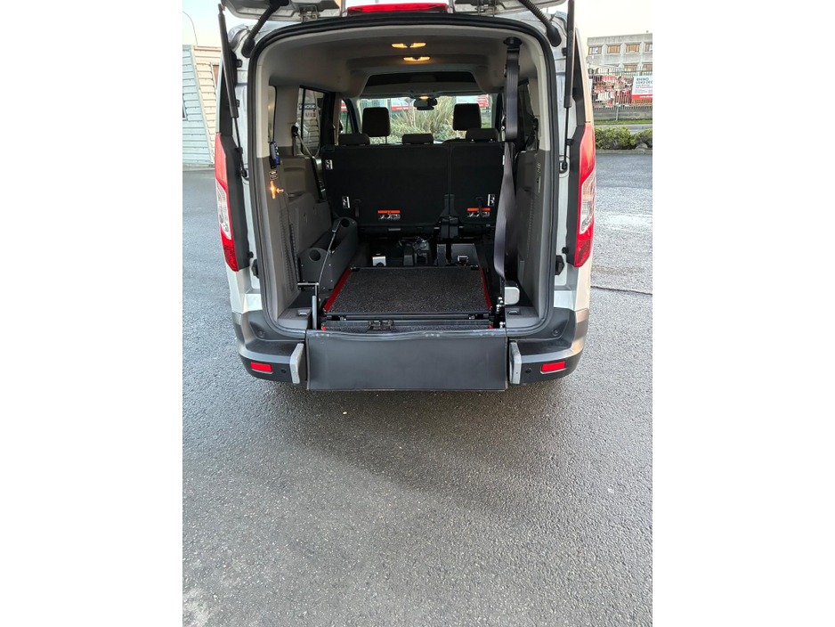 2021 Ford Tourneo Connect Freedom €42,950