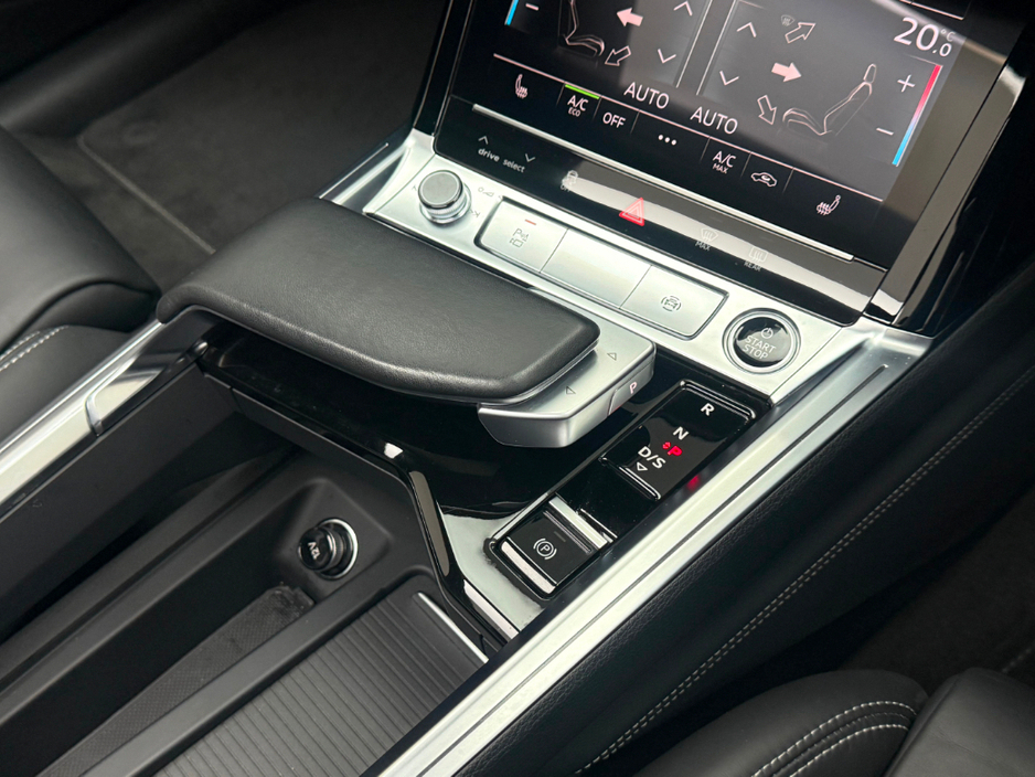 2023 Audi e-tron 55 VORSPRUNG QUATTRO €59,990