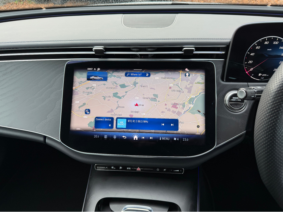 2024 Mercedes-Benz E Class STUNNING LOOKING URBAN EDITION HYBRID PHEV//STUNNING IN ALPINE GREY//VERY LOW MILEAGE//SIMI AND AA DEALER €68,950