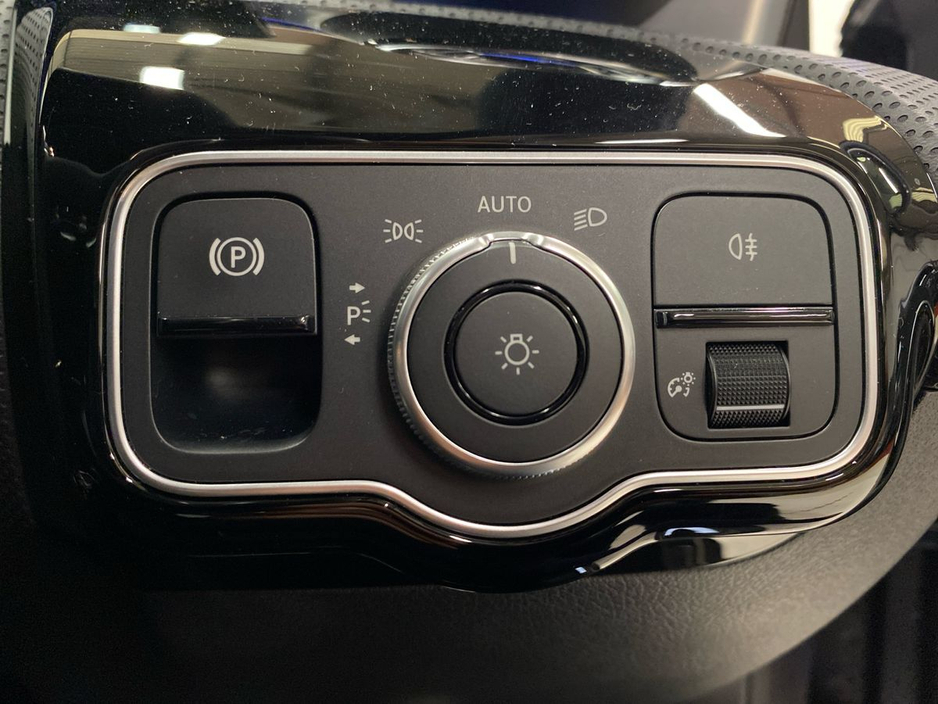 2024 Mercedes-Benz A Class A 250 e AMG LINE PREMIUM AUTO | Reversing Camera, Sports seats €43,950