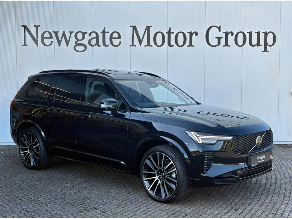 2025 Volvo XC90 T8 ULTRA DARK AWD