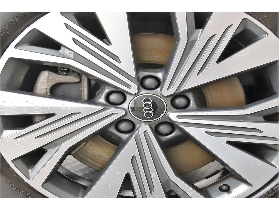 2024 Audi Q4 e-tron E-TRON 45 SPORT €42,490