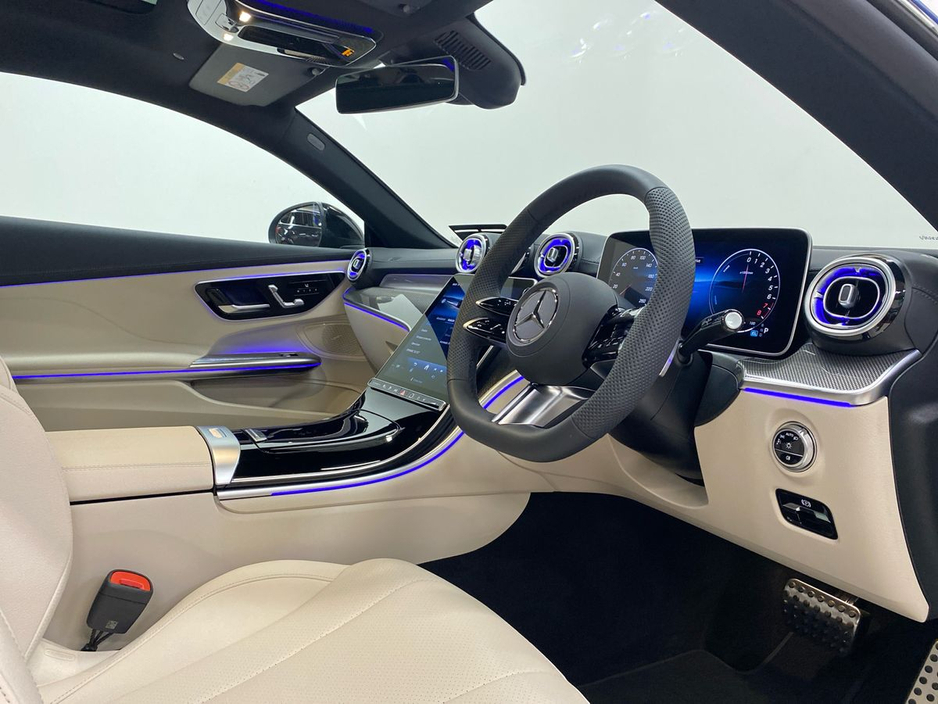 2026 Mercedes-Benz CLE CLE 300 e AMG Line PHEV Coupe - Heated Seats, Reversing Camera, Panoramic Sunroof €84,393