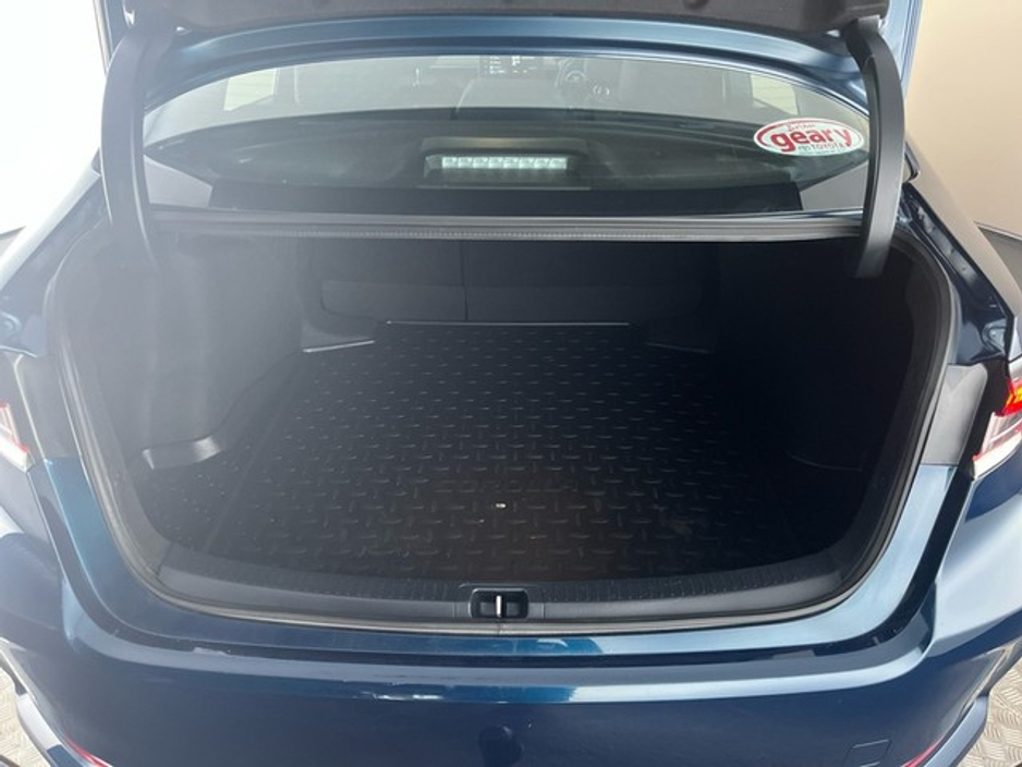 2024 Toyota Corolla LUNA SALOON Hybrid €28,950