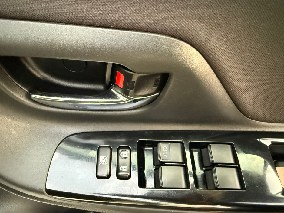 2020 Toyota Yaris  €12,990