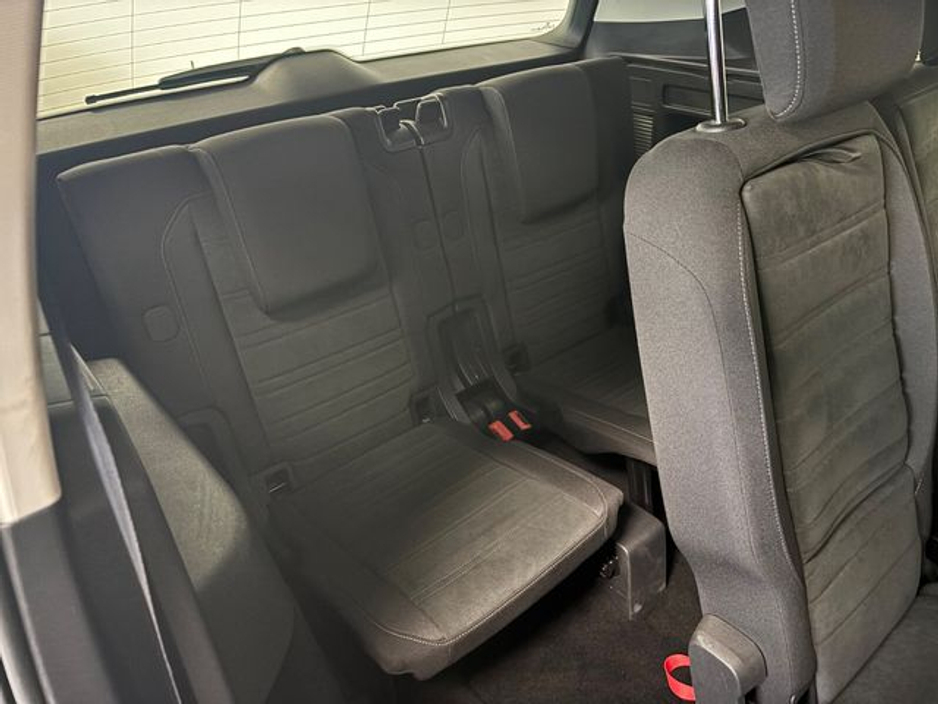 2020 Volkswagen Touran 2.0 TDI 150HP DSG Highline €22,850
