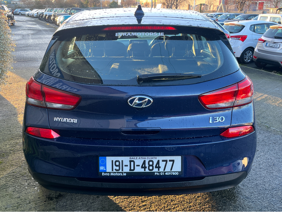 2019 Hyundai i30 SE NAV T-GDI 1.0 PETROL //SAT NAV//REVERSE CAMERA//WIRELESS PHONE CHARGER//CARPLAY// €14,950
