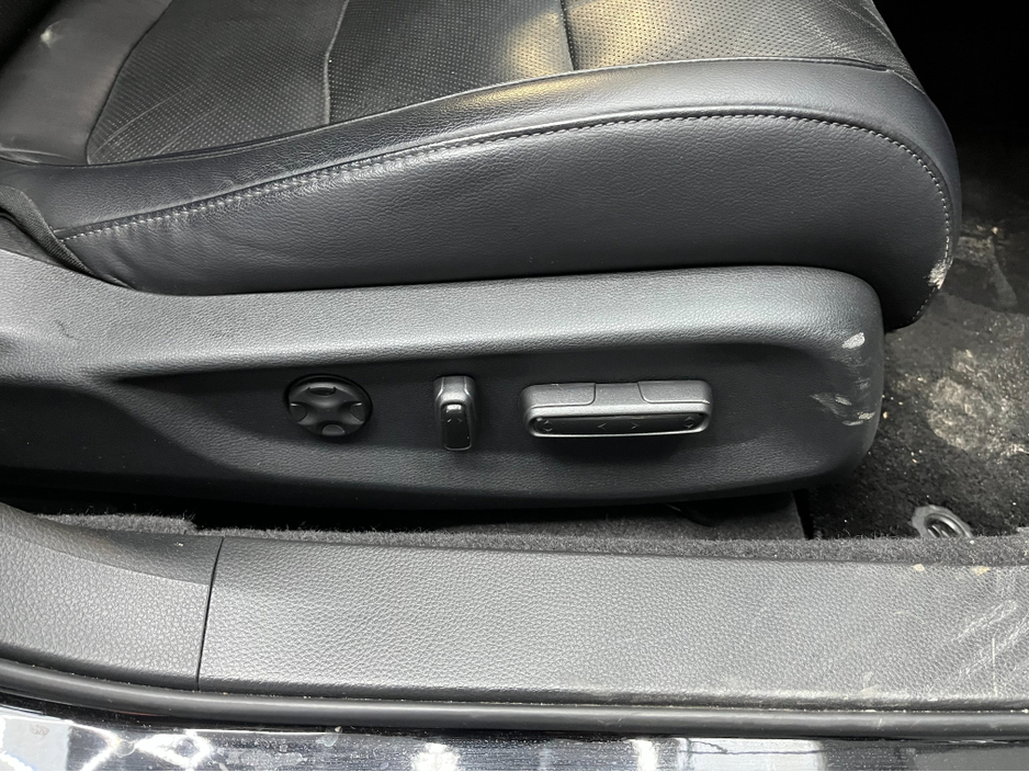 2021 Honda Accord €31950 2021 HONDA ACCORD HYBRID EX 2.0 AUTOMATIC / CRUISE CONTROL / REVERSE CAMERA / ELECTRIC MEMORY & HEATED SEATS / PADDLE SHIFTERS €31,950